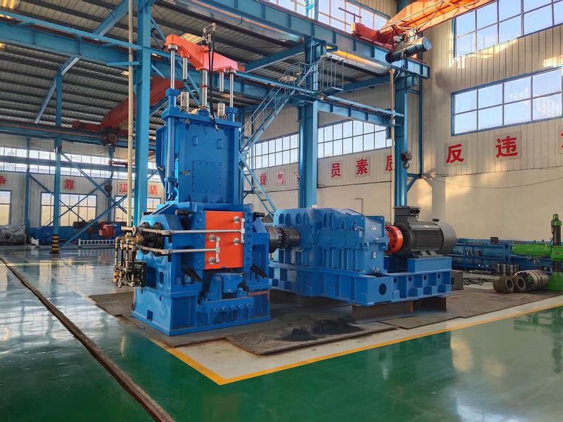 QINGDAO SHENGHUALONG RUBBER MACHINERY CO.,LTD línea de producción del fabricante