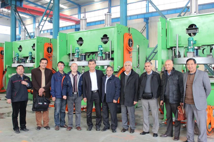 China QINGDAO SHENGHUALONG RUBBER MACHINERY CO.,LTD Perfil de la compañía