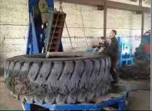 60KW Scrap Tire Shredder Tyre Crushing Machine Full Automatic