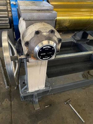 400mm Diameter Rubber Mill Mixer 37Kw Two Roll Mixing Mill