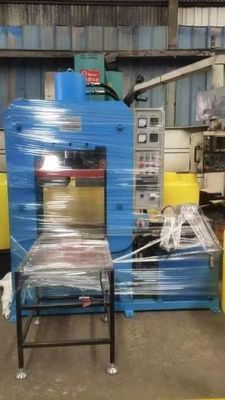 1MN Rubber Plate Vulcanizing Machine 1100x1100mm Rubber Tile Machine