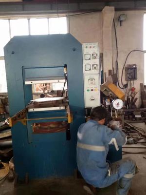 1MN Rubber Plate Vulcanizing Machine 1100x1100mm Rubber Tile Machine