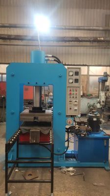 1MN Rubber Plate Vulcanizing Machine 1100x1100mm Rubber Tile Machine